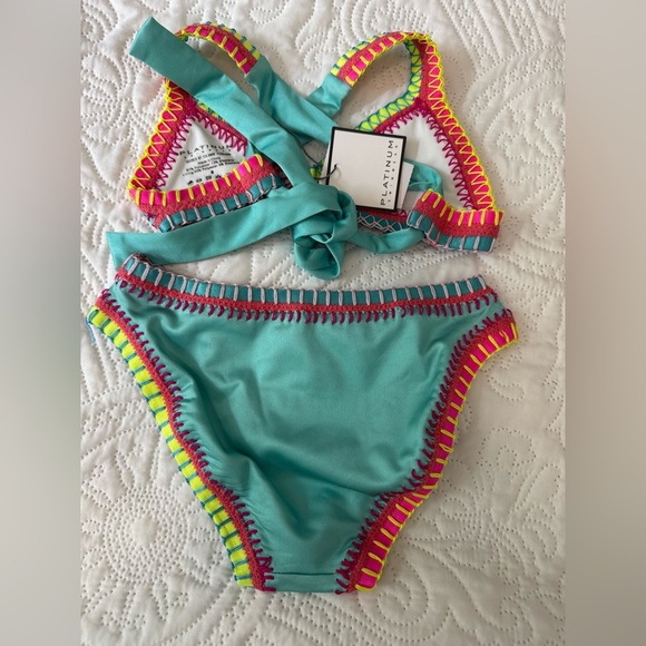 NWT Platinum Swimwear Crochet Trim Bikini Set - Picture 2 of 4